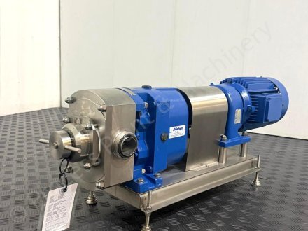 8755 Fristam Positive Lobe Pump 2