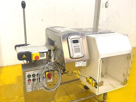 8601 Metal Detector 1