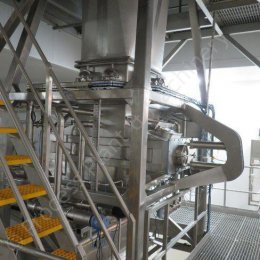 8247 Cheese Tower And Belts 13