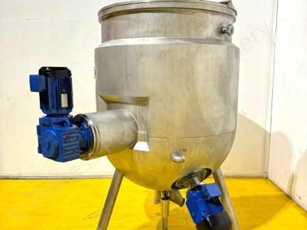 8509 Giusti Jacketed Mixing Tank 1