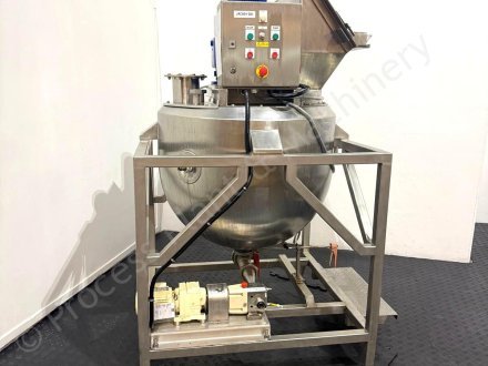 8753 Jacketed Mixing Tank With Pump 1