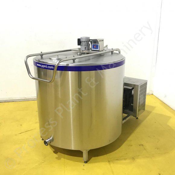 8028 650 Ltr Bulk Cooler Tank 1