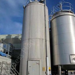 ~40,000 Ltr 316 Grade Stainless Steel Insulated & Clad Silo
