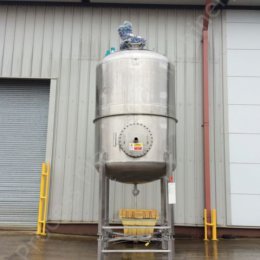 ~7,500 Ltr 316 Grade Stainless Steel Tank with Top-Mounted Lightnin Mixer