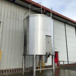 15,000 Ltr Stainless Steel Insulated Tank with Top-Mounted Multi-Paddle Mixer