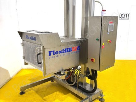 8584 Flexifill Aseptic Bulk Filler 9